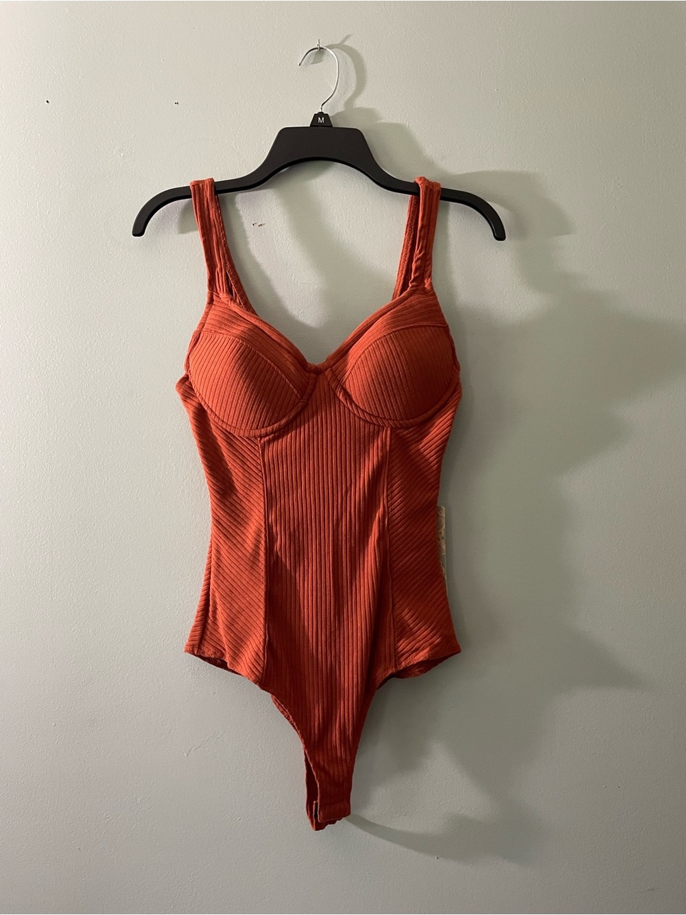 IRIS Ribbed Bodysuit — Rust - Picture 2 of 8